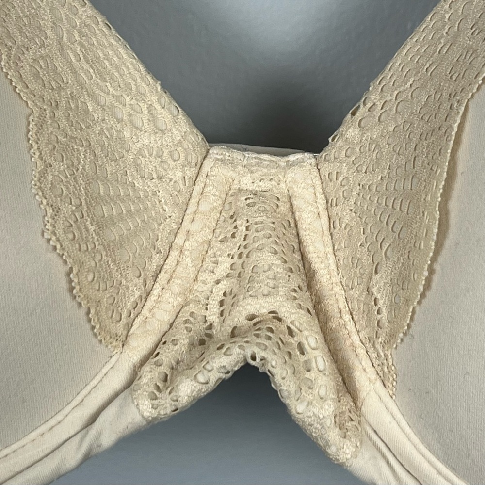 Soma ivory Embraceable Crochet Perfect Coverage underwire bra, 38DD. - Picture 4 of 6